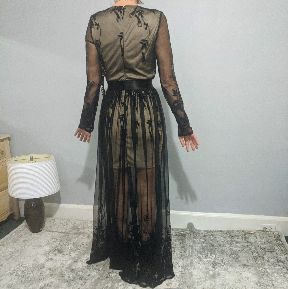 LuLu's NWT Black Lace dress - Picture 8 of 9